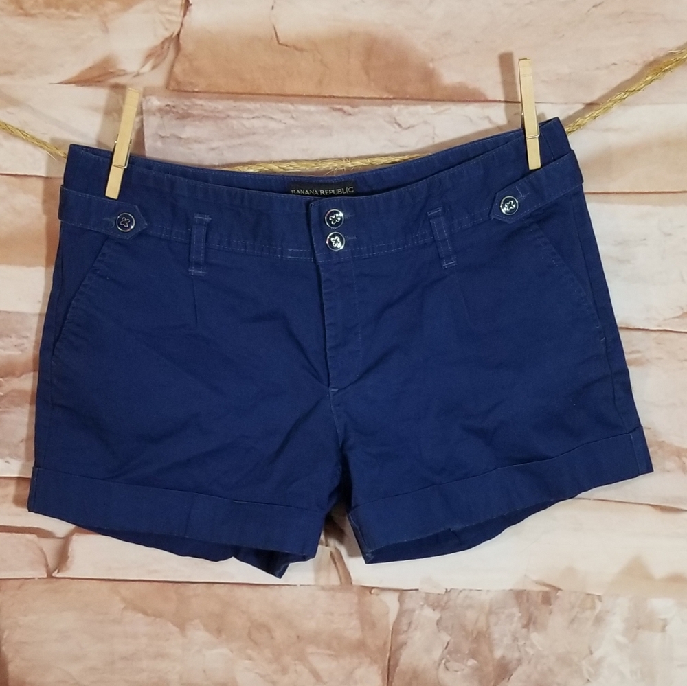Banana Republic Blue Cuffed Shorts - Picture 2 of 8
